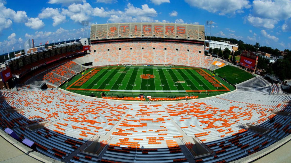 Clemson University Tigers Tailgating Games